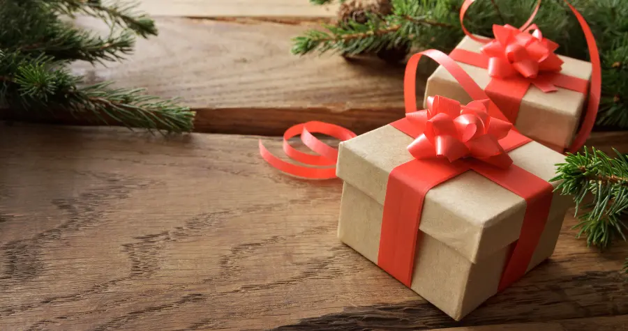 sustainable christmas brown wrapping paper 